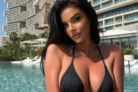 Ivana Knoll u Las Vegasu: Mala stolica, a bujna zadnjica (FOTO)
