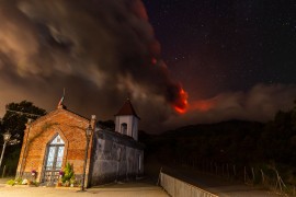 Šta bi se dogodilo kada bi svi vulkani istovremeno eruptirali?