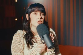 Naježićete se kad čujete piano verziju pjesme "Džanum" (VIDEO)