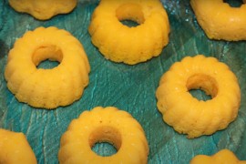 Mini kuglofi od mandarina
