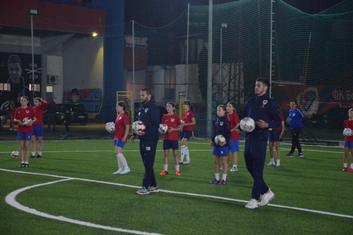 Subić, Jokić i Mijatović posjetili trening ŽFK Borac