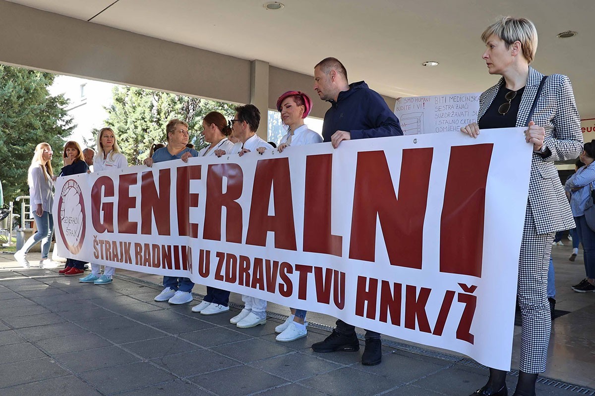 Medicinari u generalnom štrajku
