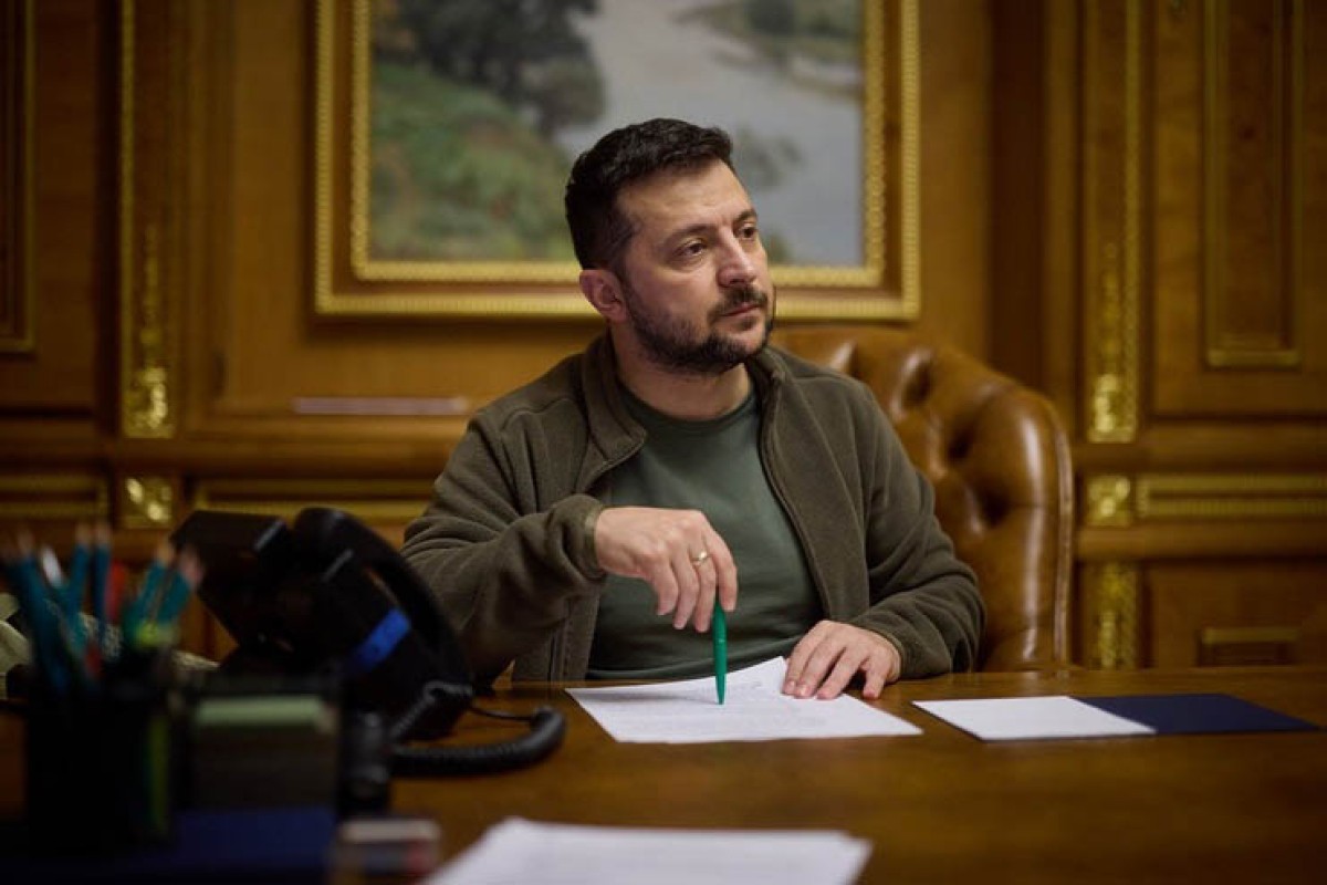 Zelenski: Kijev će se boriti i bez pomoći Amerike