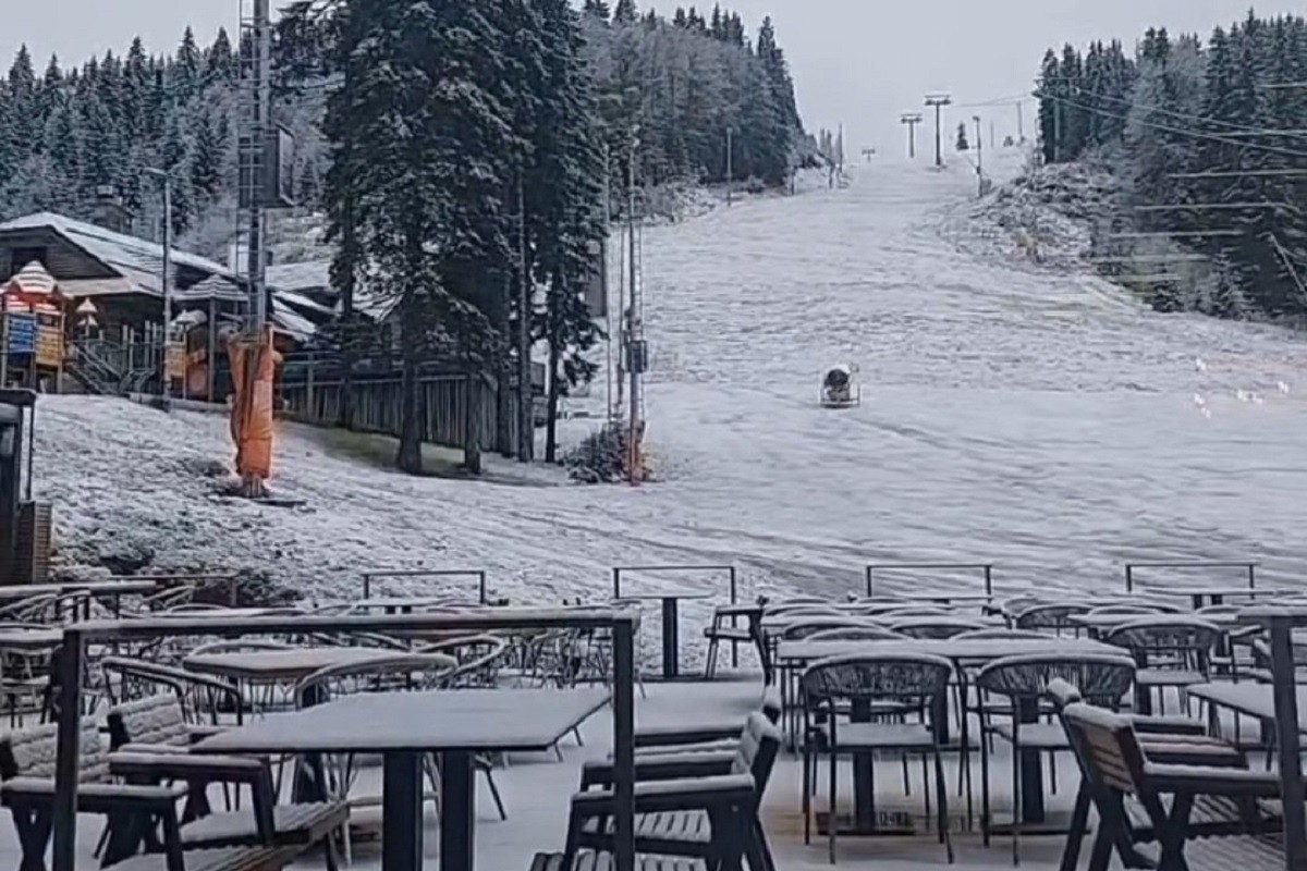 Zabijelili vrhovi Jahorine i Bjelašnice (FOTO/VIDEO)