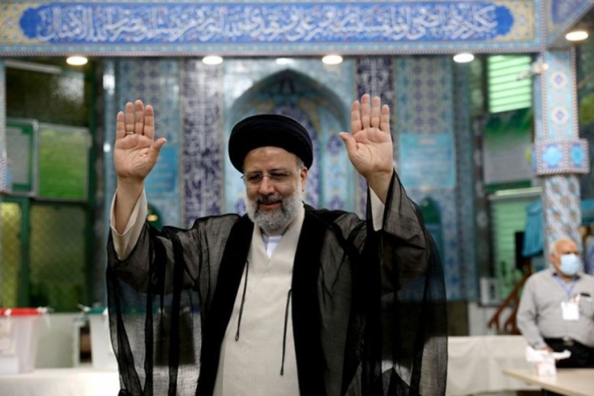 Iranski predsjednik: Ljubimo ruke Hamasu