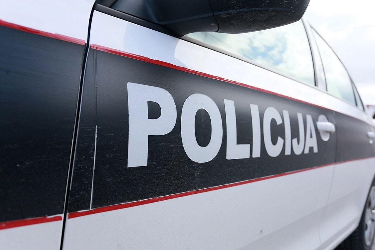 Detalji ubistva u Sarajevu: Osumnjičen da je ubio suprugu, sin (4) spasen