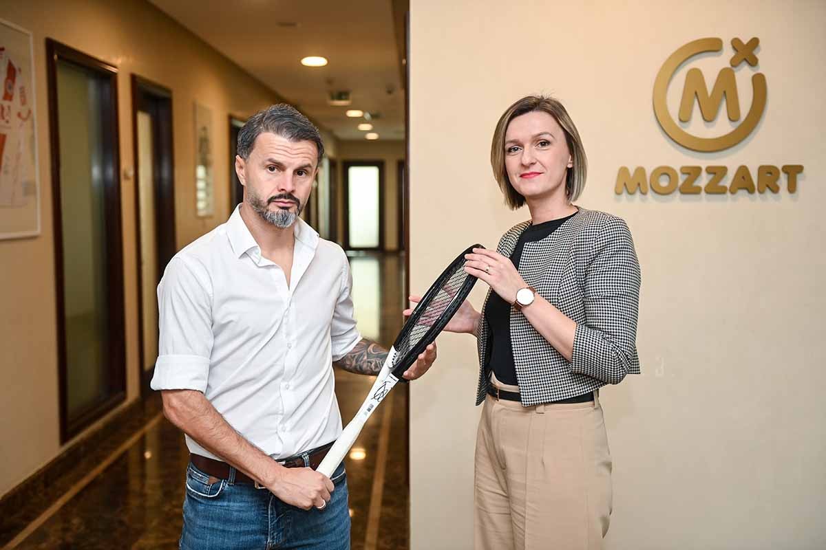 Mozzart na aukciji donirao 15.000 KM za potpisani reket Novaka Đokovića!