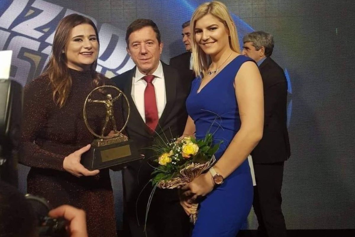 Larisa Cerić i Aleksandra Samardžić pred vratima OI
