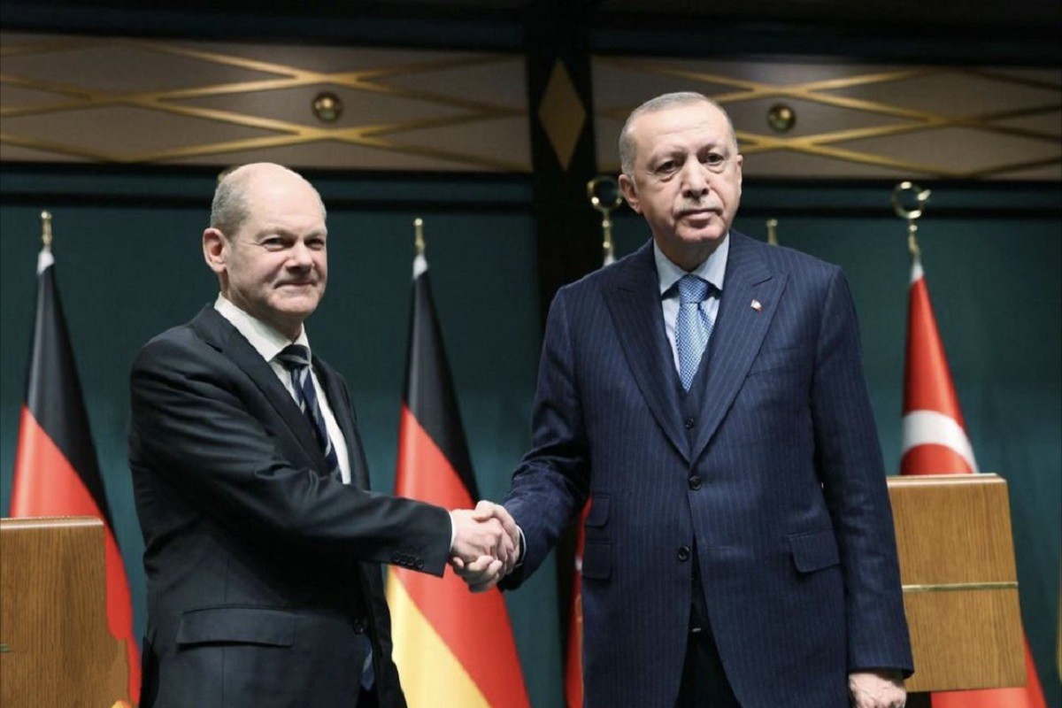 Erdogan i Šolc danas u Berlinu