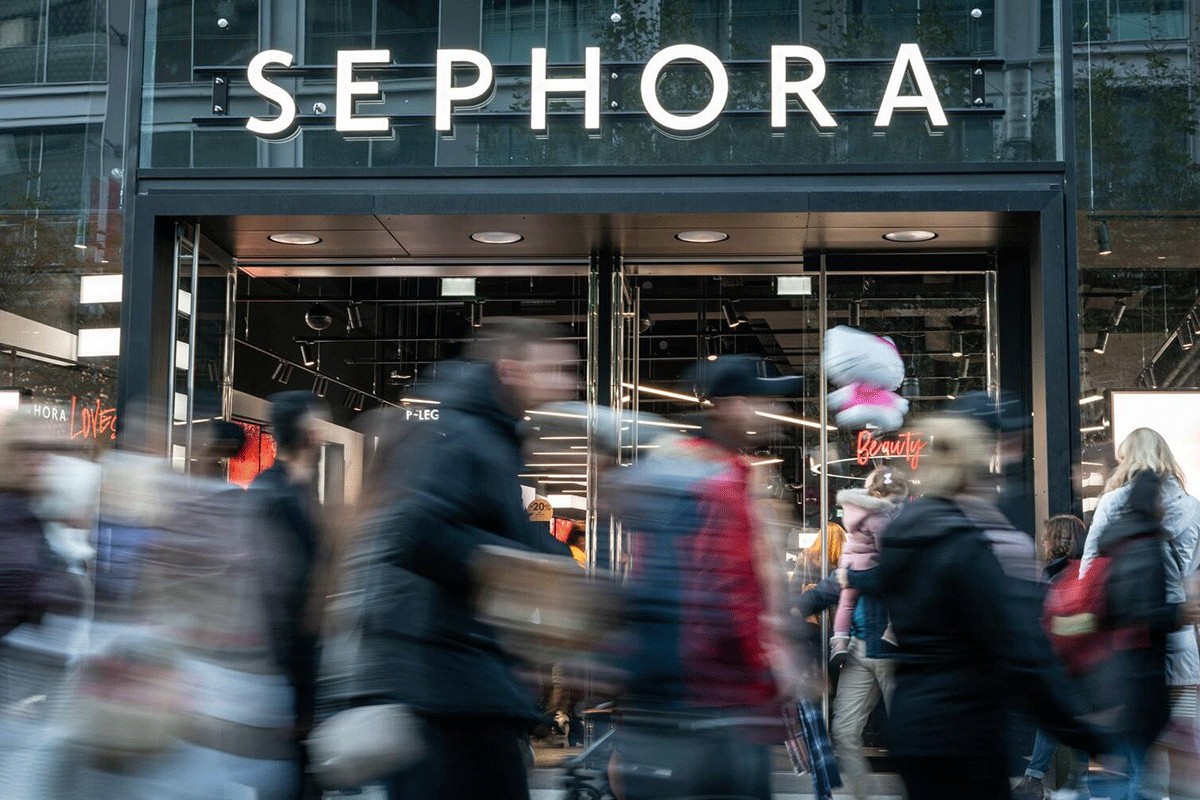 Sephora uklonila parfeme sa svojih polica