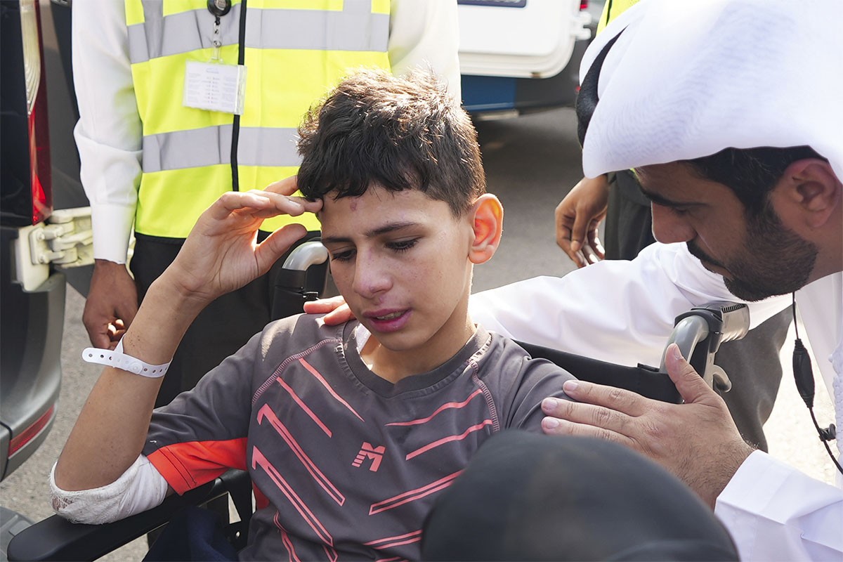 Prvi avion sa ranjenom palestinskom djecom stigao u UAE