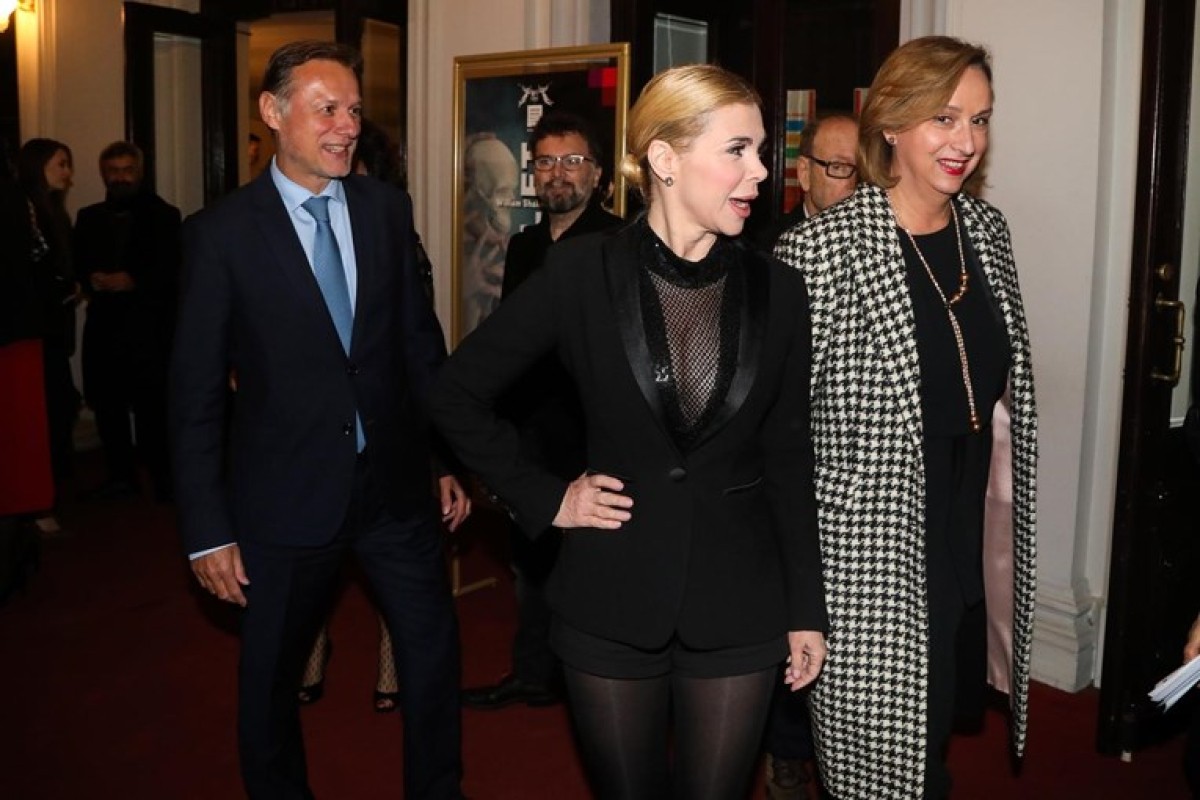 Mila Elegović (53) ukrala poglede (FOTO)