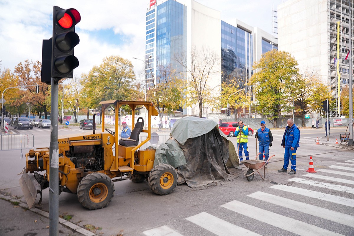 Dvije najvažnije raskrsnice u Banjaluci dobijaju pametne semafore