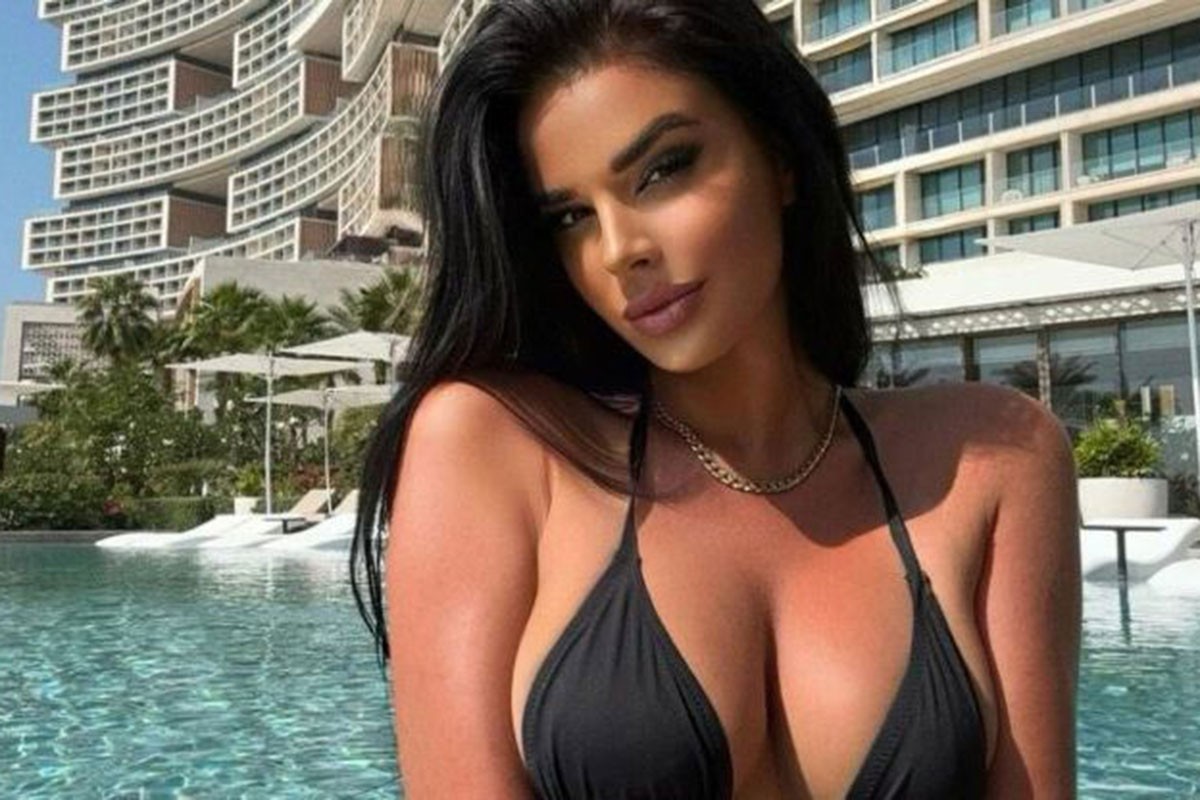 Ivana Knoll u Las Vegasu: Mala stolica, a bujna zadnjica (FOTO)