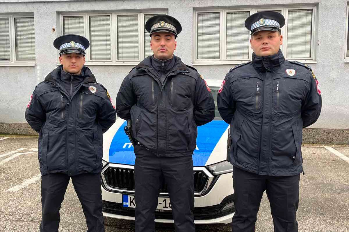 Prijedorski policajci spasili maloljetnicu iz Sane