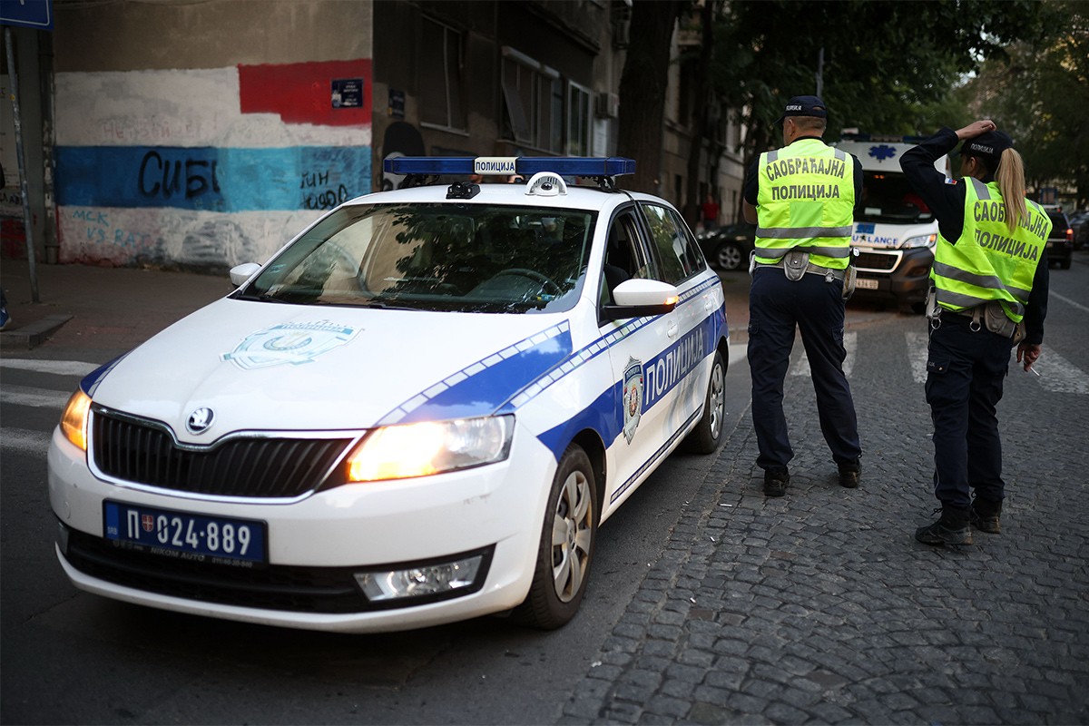 Poznati detalji incidenta u školi u Beogradu u kojem je tinejdžer izboden nožem