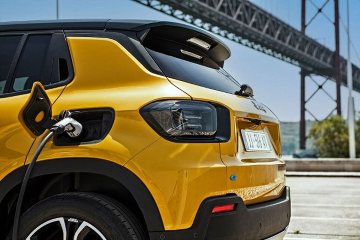 Stellantis i Renault će polovne kombije dizelaše pretvarati u električne
