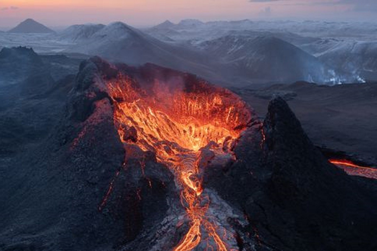 Vulkan ključa ispod tla, erupcija neizbježna (VIDEO)