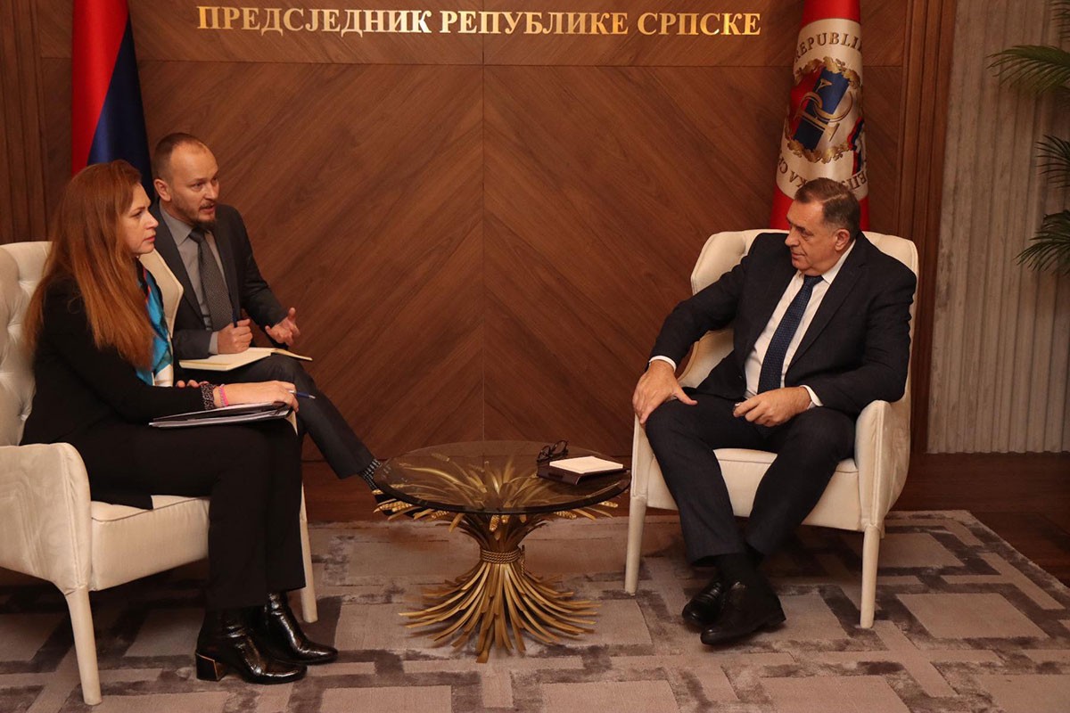 Dodik poručio Mekdonaldovoj: Srpska odbacuje svaku vrstu djelovanja Šmita