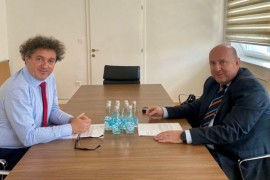 Enis Hasanović najavio podršku medicinskom kadru KCUS-a