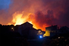 Žena poginula, više od 40 povrijeđenih u požaru u zgradi