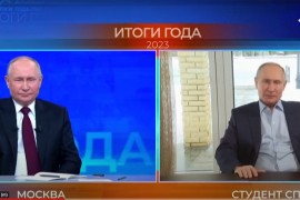 Putin se zbunio pri suočavanju sa svojim AI dvojnikom (VIDEO)