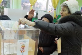 Izbori u Srbiji: Izlaznost do 14 časova malo veća nego na prethodnim