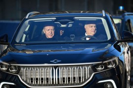 Orban poklonio konja Erdoganu (FOTO)