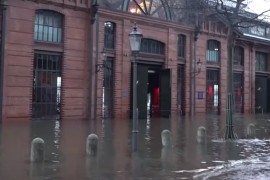 Zoltan poharao Njemačku: Oluja čupala stabla (VIDEO)