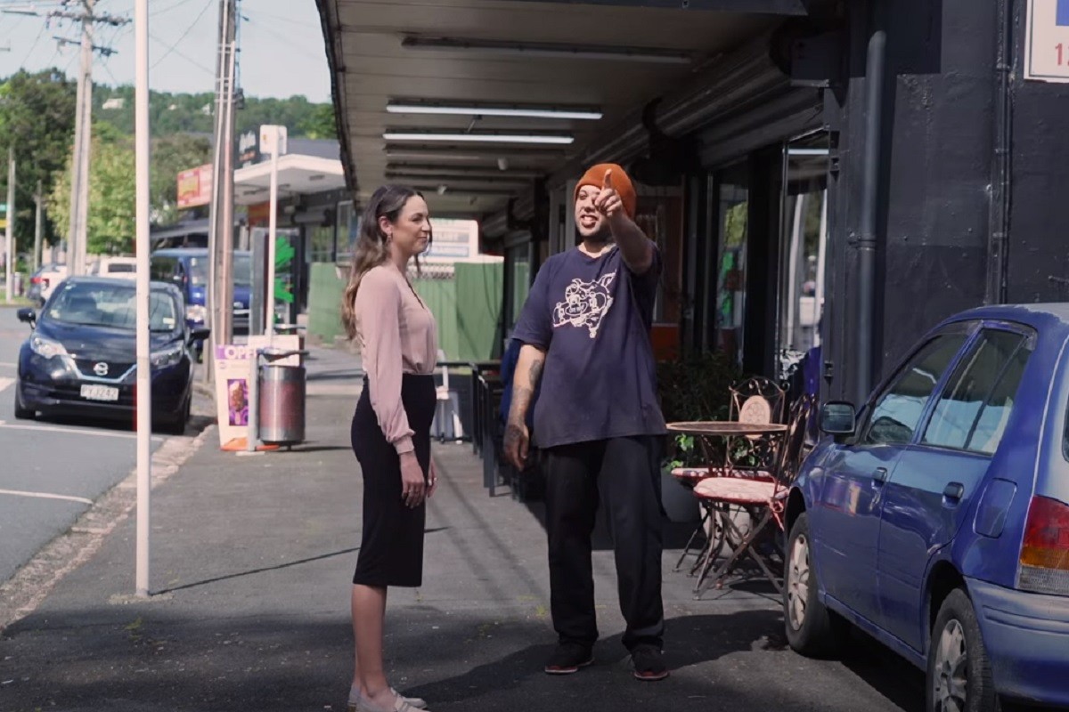 Poruka lopova objasnila krađu kamioneta (VIDEO)