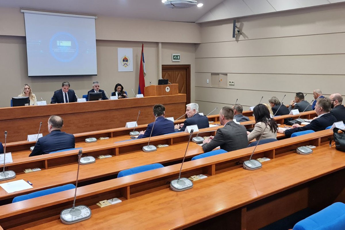 Govedarica: Helezova izjava o vojnim formacija u Srpskoj je dezinformacija