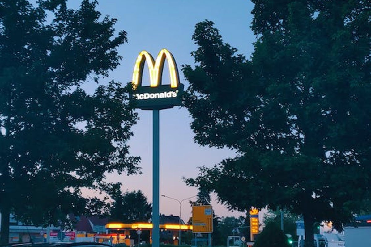 Kompanija Mekdonalds u SAD pokreće novi brend restorana