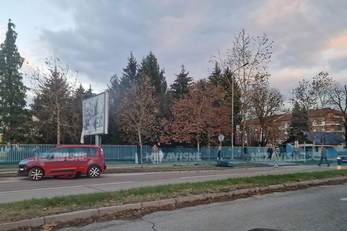 Sudar motora i auta kod kampusa u Banjaluci