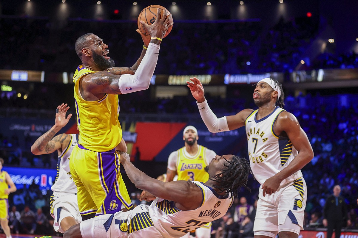 Lejkersi nadigrali Indijanu za prvi trofej NBA kupa: "Kralj Džejms" ispisao nove stranice istorije