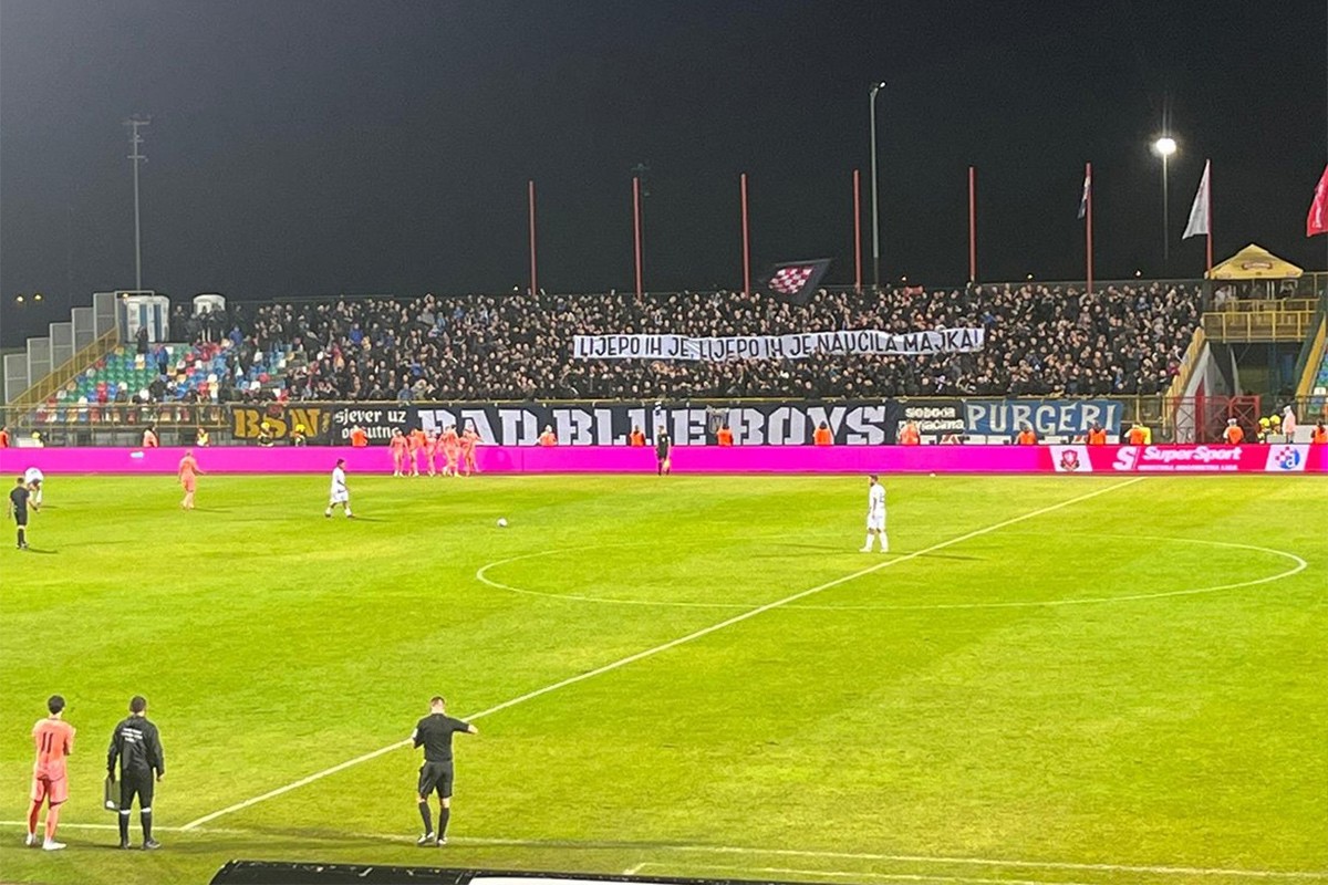 Prvi "bojsi" stigli kući, poznato ko im je platio kauciju i putne troškove