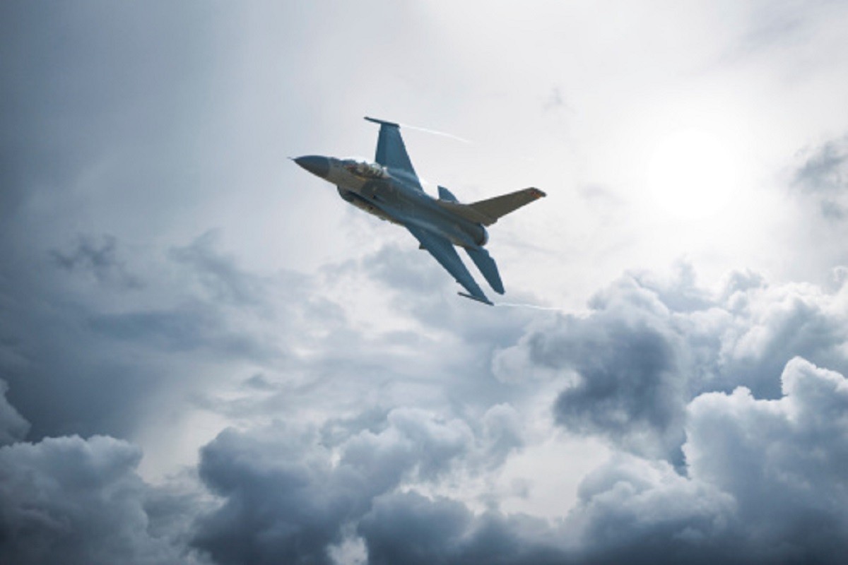 Američki avion "F-16" srušio se u Žuto more