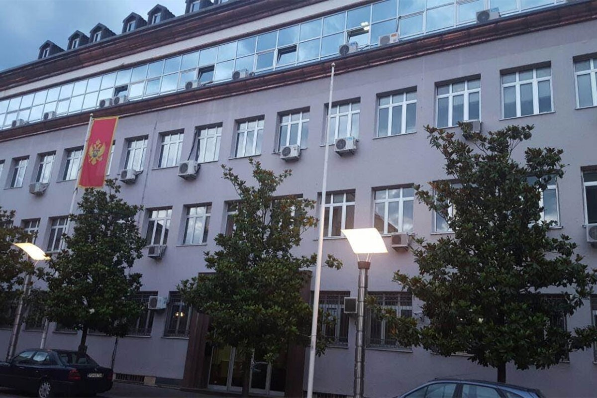 Državljaninu BiH 12 godina zatvora za brutalno ubistvo trudne supruge