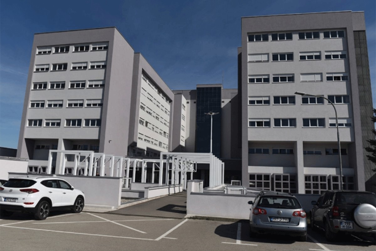 Banjalučki ljekari bore se za život bebe, otac prevezen u Srbiju