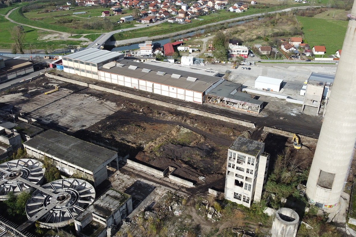 Sumnjaju na ilegalno razvoženje zagađene zemlje