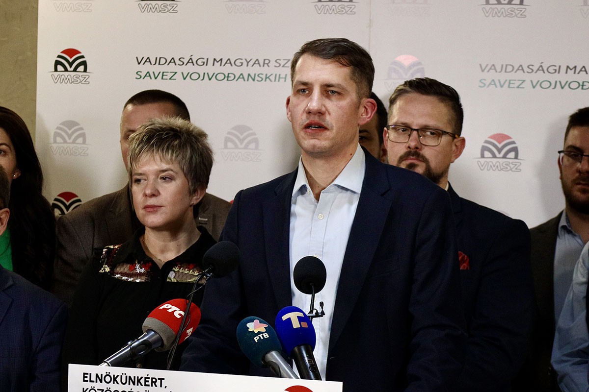 Pastor: Rezultati izbora kakve smo poželeli, koalicija isključivo sa SNS-om