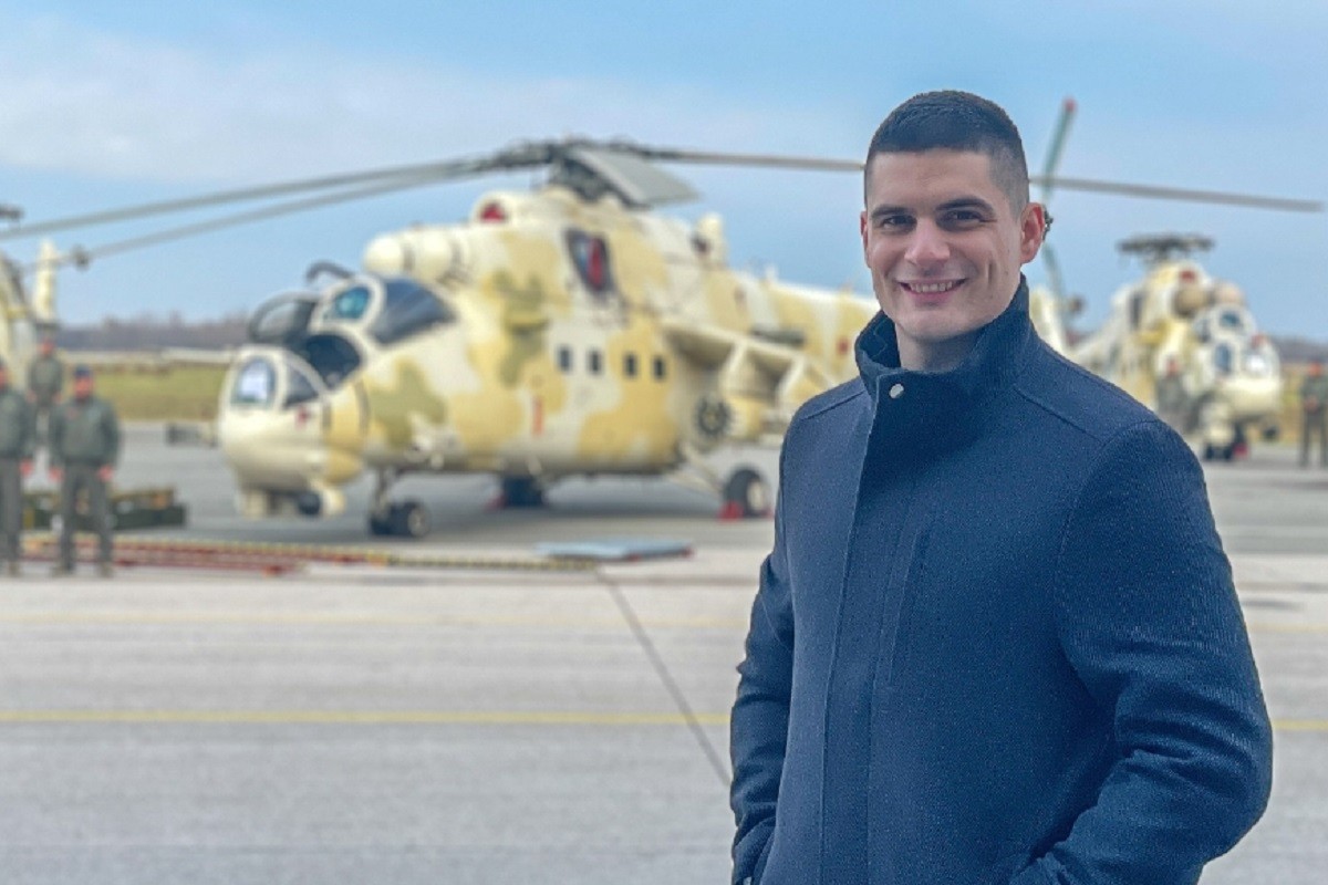 Žene napravile haos zbog novinara iz Srbije (FOTO)