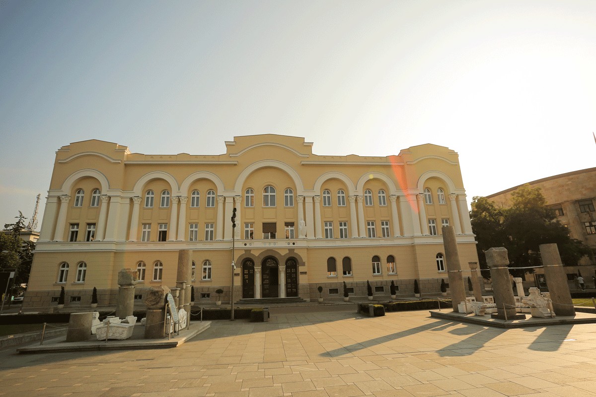 Banski dvor otvorio konkurs za izlaganje u galerijskom prostoru