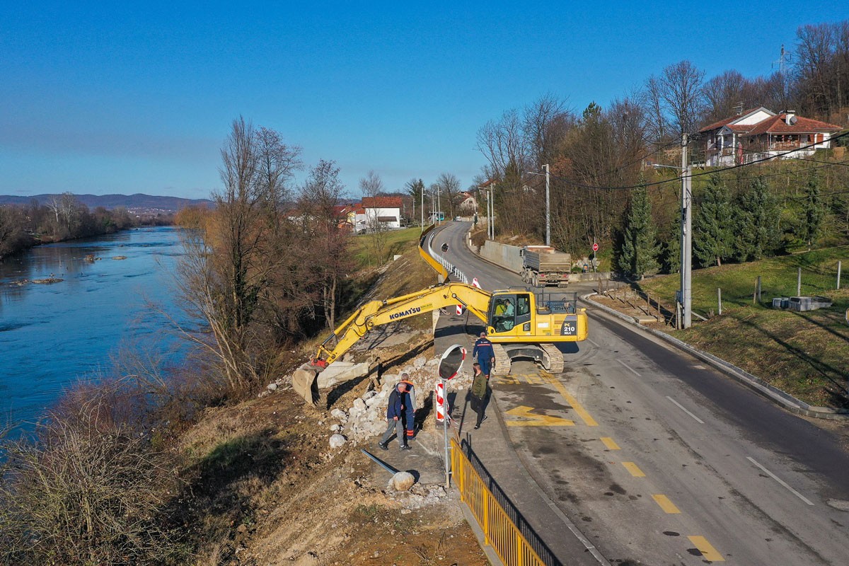 Počinje sanacija klizišta na putu prema Priječanima