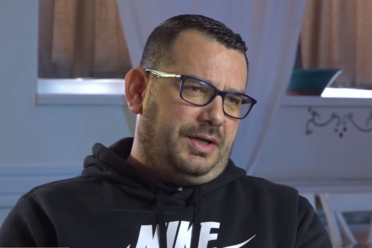 Peđa Medenica morao da plati kartu za svoj nastup
