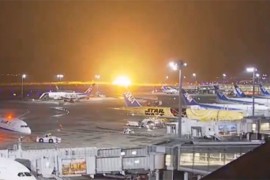 Pogledajte momenat kada se avion sa skoro 400 putnika zapalio (VIDEO)