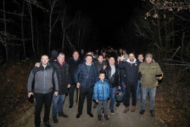 Đajić u Stratinskoj usjekao badnjak i svima poželio srećne ...