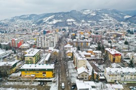 Očekuje se usporen saobraćaj zbog kiše i najavljenog snijega