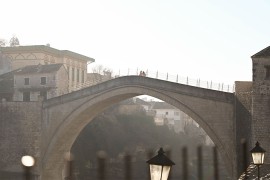 Pljušte optužbe zbog svojatanja Starog mosta
