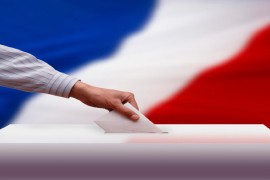 Loše izborne prognoze u Francuskoj, balansiranje sa desnicom