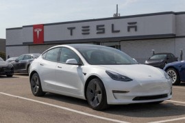 Tesla u Berlinu zaustavlja većinu proizvodnje